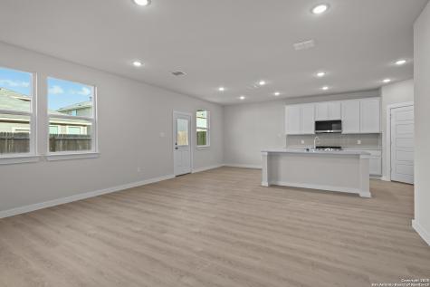 6575 Bufflehead Bend Leon Valley TX 78240