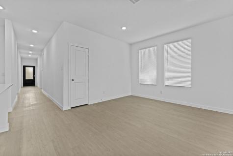 1205 Twisted Creek New Braunfels TX 78130