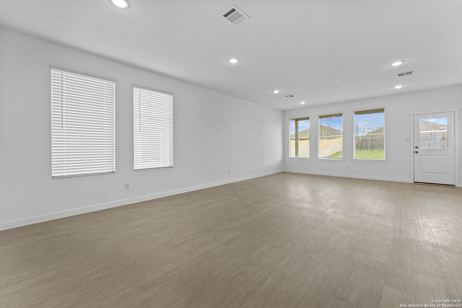 1205 Twisted Creek New Braunfels TX 78130