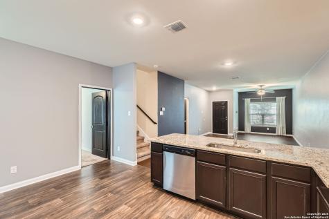 11846 Latour Valley San Antonio TX 78252