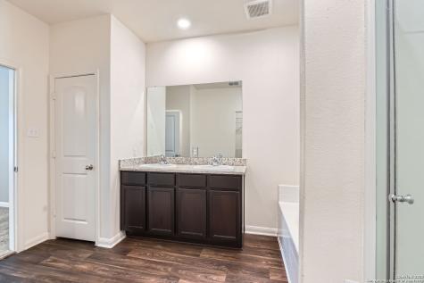 11846 Latour Valley San Antonio TX 78252