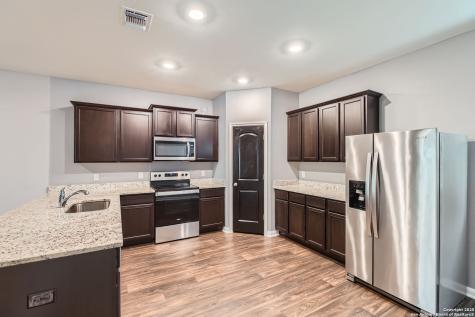 11846 Latour Valley San Antonio TX 78252