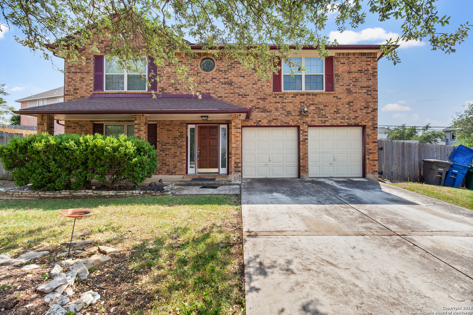 25002 Silverstone San Antonio TX 78258