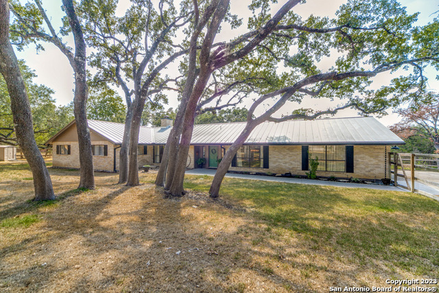 8712 Deer Leap Fair Oaks Ranch TX 78015