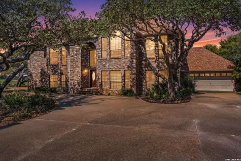 505 Spyglass Rockport TX 78382