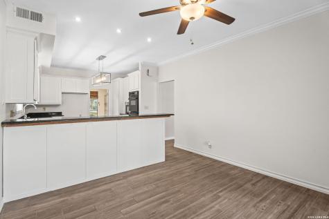 505 Spyglass Rockport TX 78382