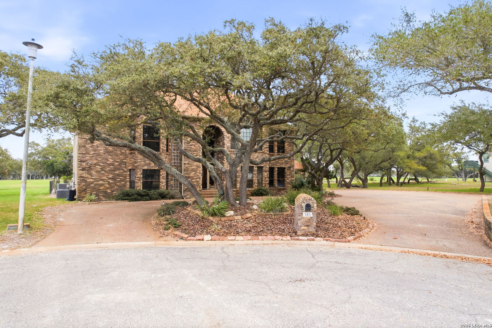 505 Spyglass Rockport TX 78382