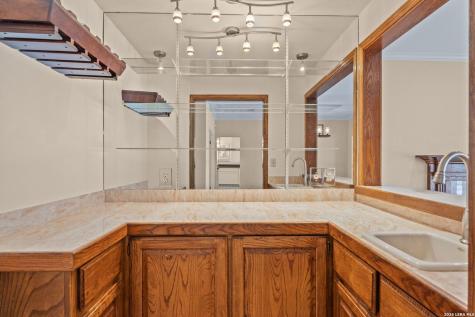 505 Spyglass Rockport TX 78382