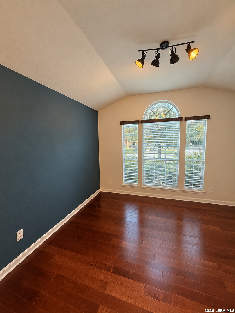 10723 Kobort Helotes TX 78023