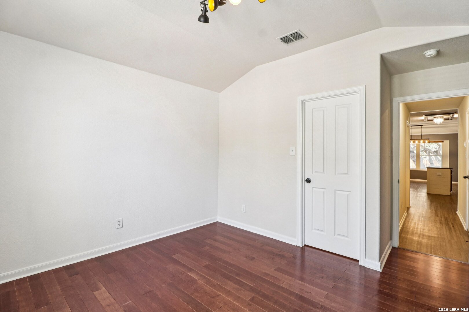 10723 Kobort Helotes TX 78023