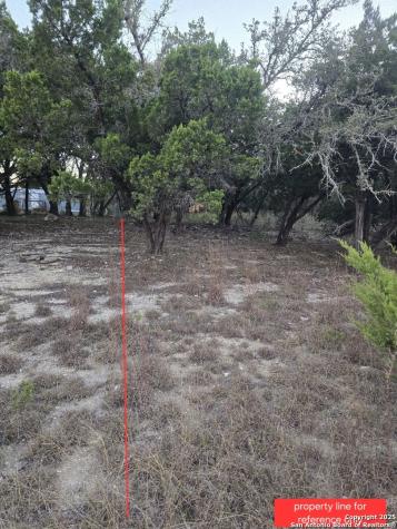 712 Scenic Bandera TX 78003