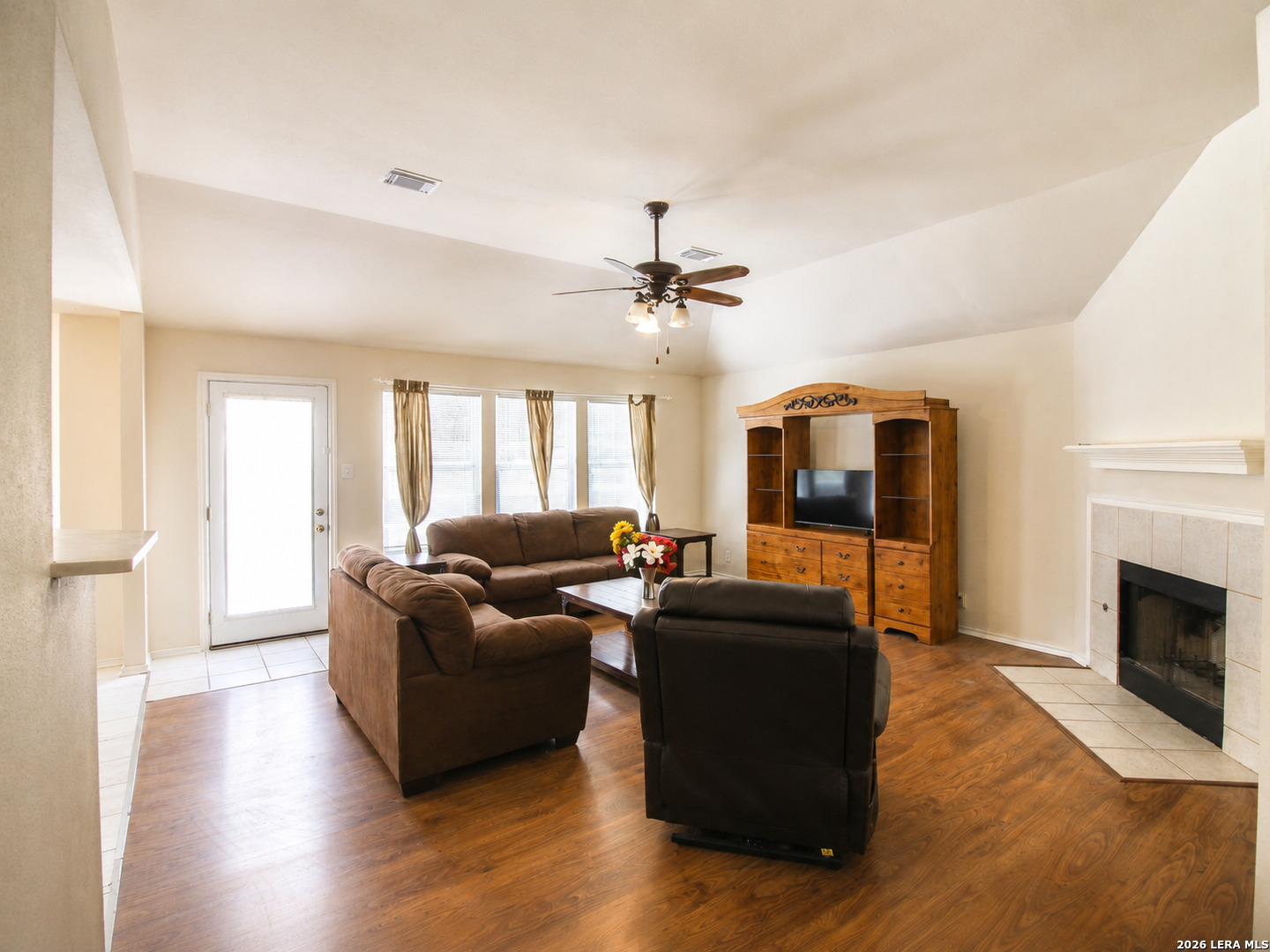 3906 Knollcross San Antonio TX 78247