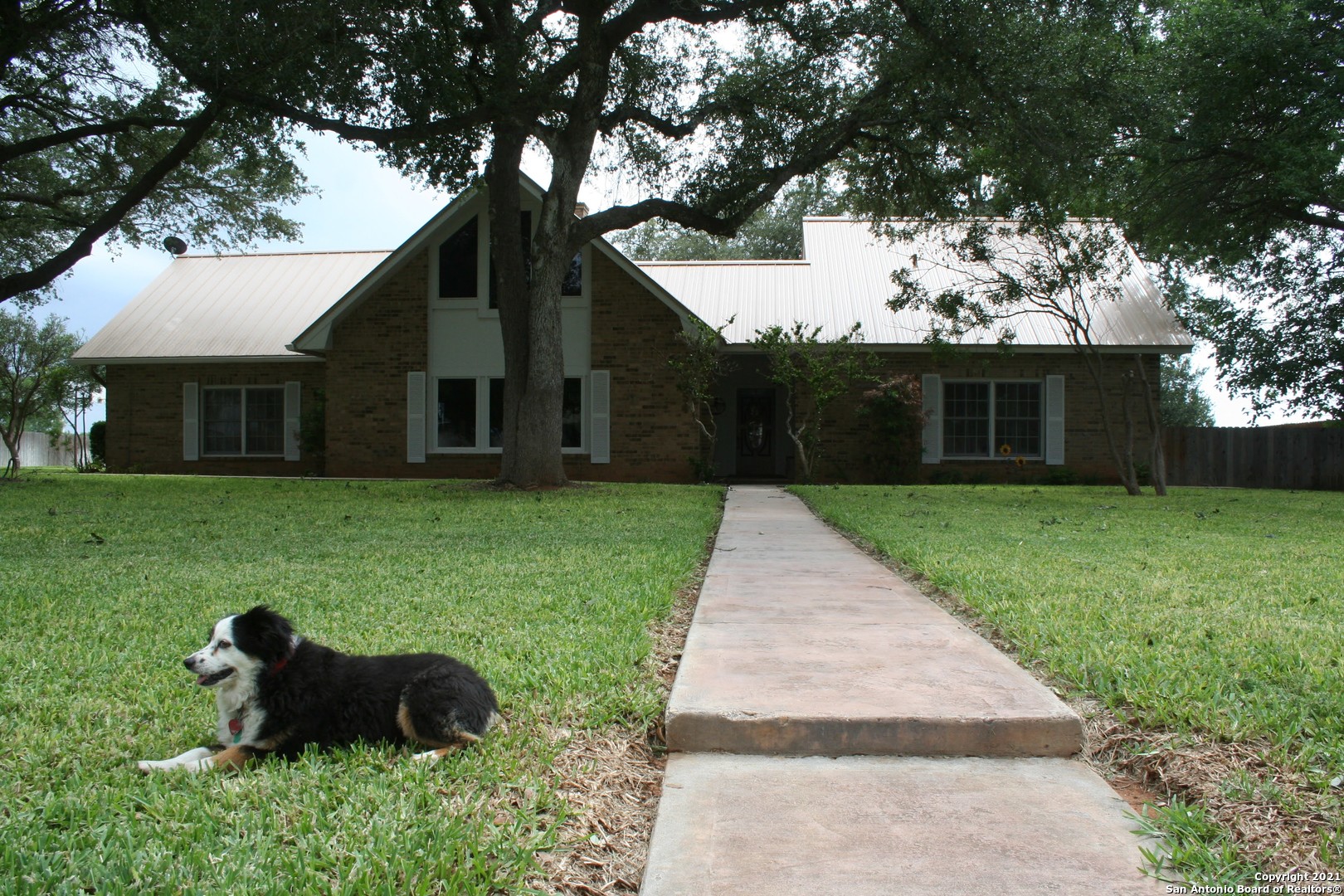154 Encino Drive Pearsall TX 78061