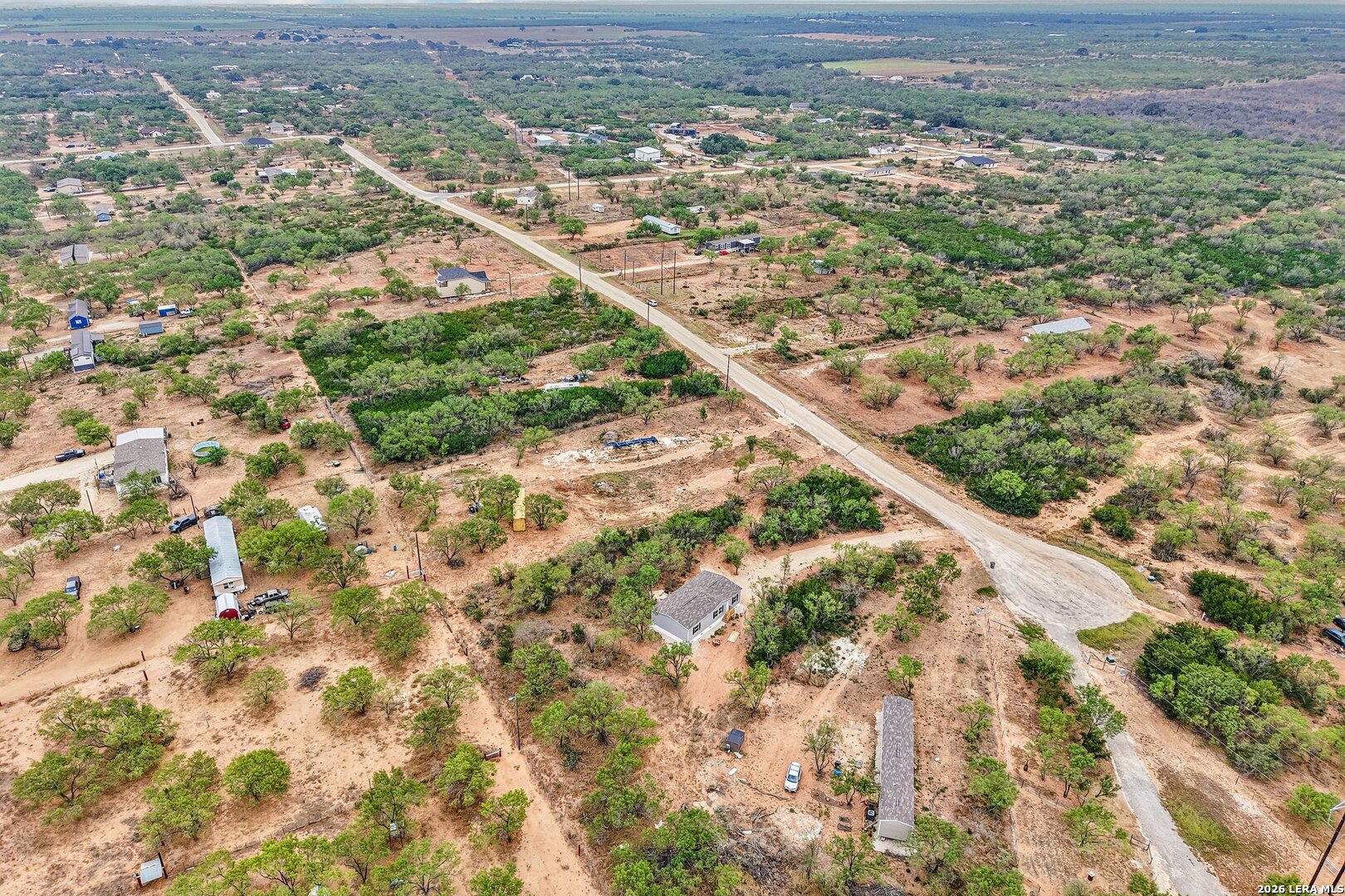 172 County Road 2667 Devine TX 78016