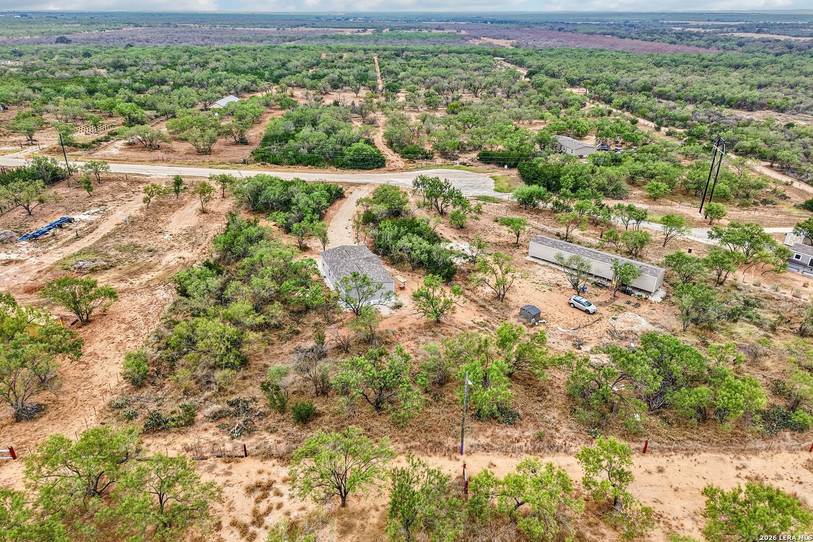172 County Road 2667 Devine TX 78016