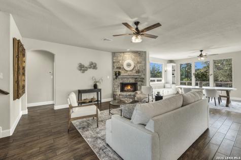 1621 Angolo New Braunfels TX 78132