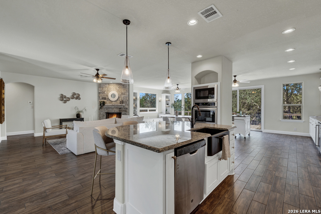 1621 Angolo New Braunfels TX 78132
