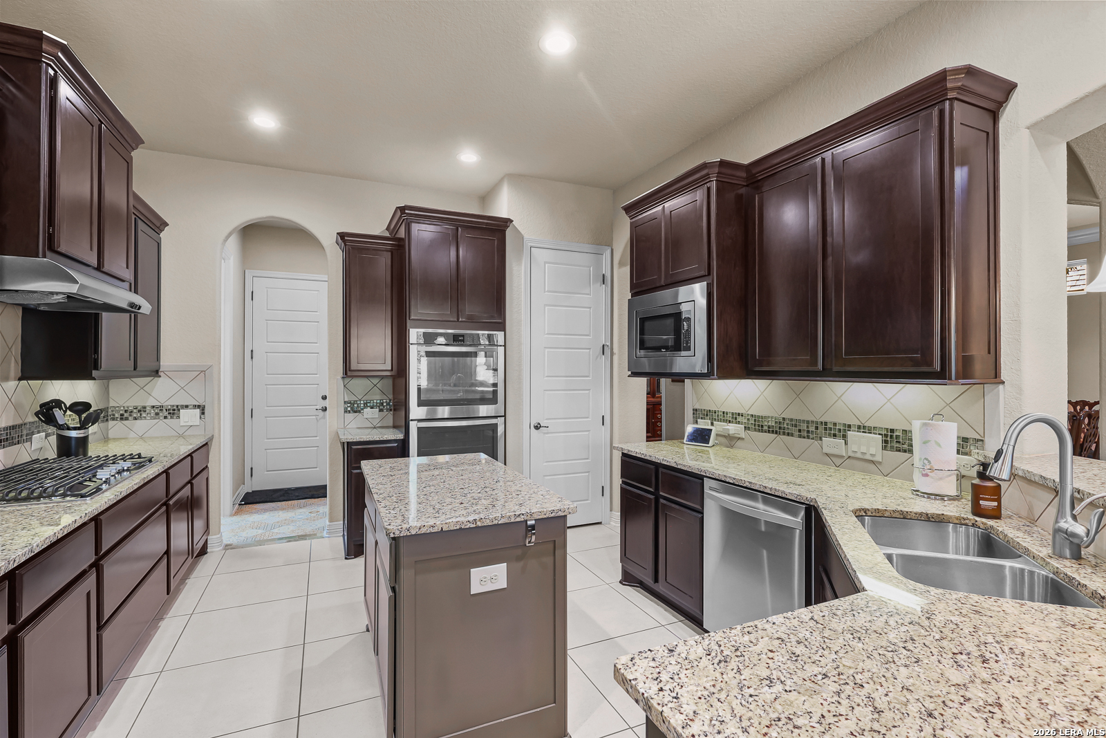18523 Wild Onion San Antonio TX 78258