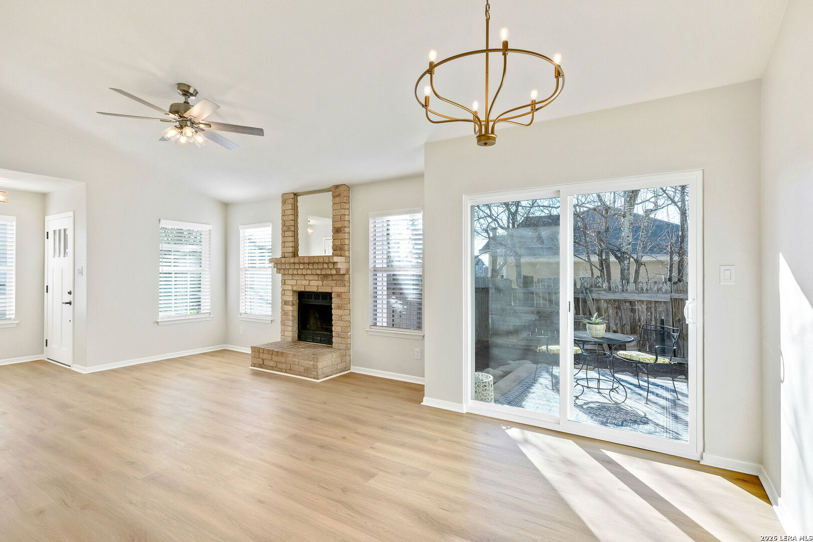 401 Deer Creek Boerne TX 78006