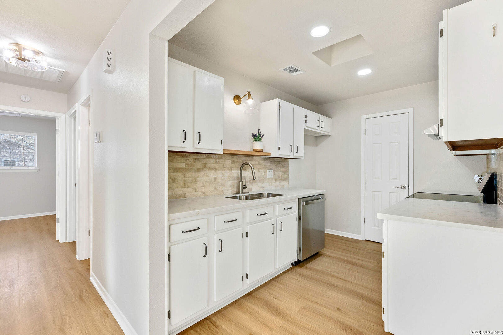 401 Deer Creek Boerne TX 78006