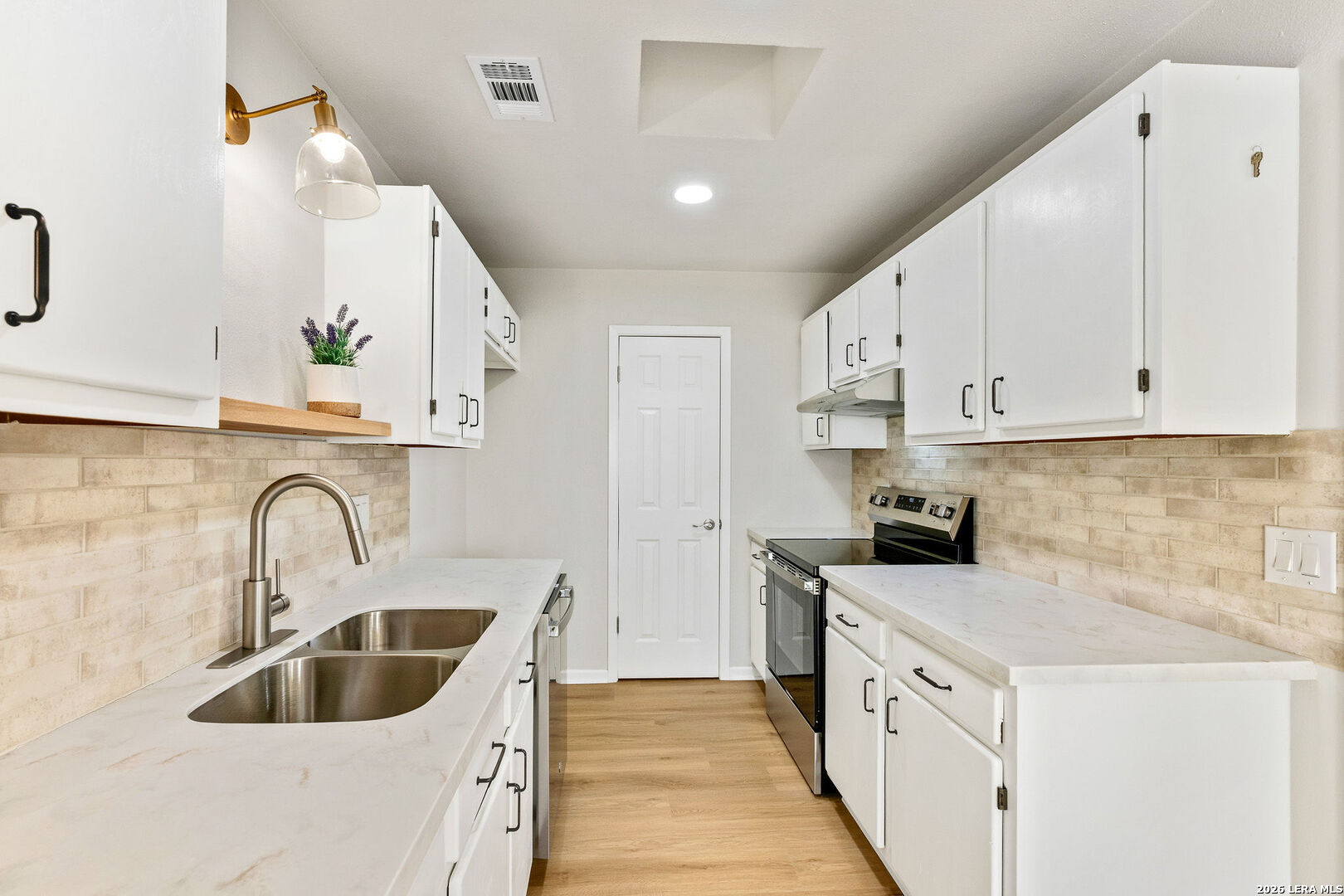 401 Deer Creek Boerne TX 78006