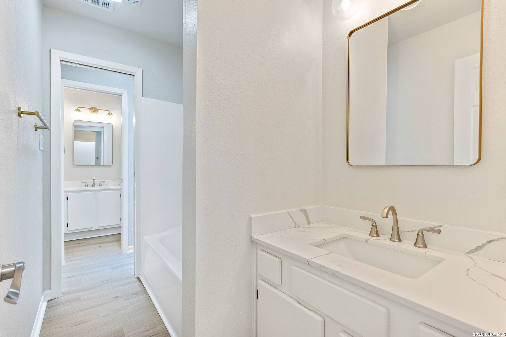 401 Deer Creek Boerne TX 78006