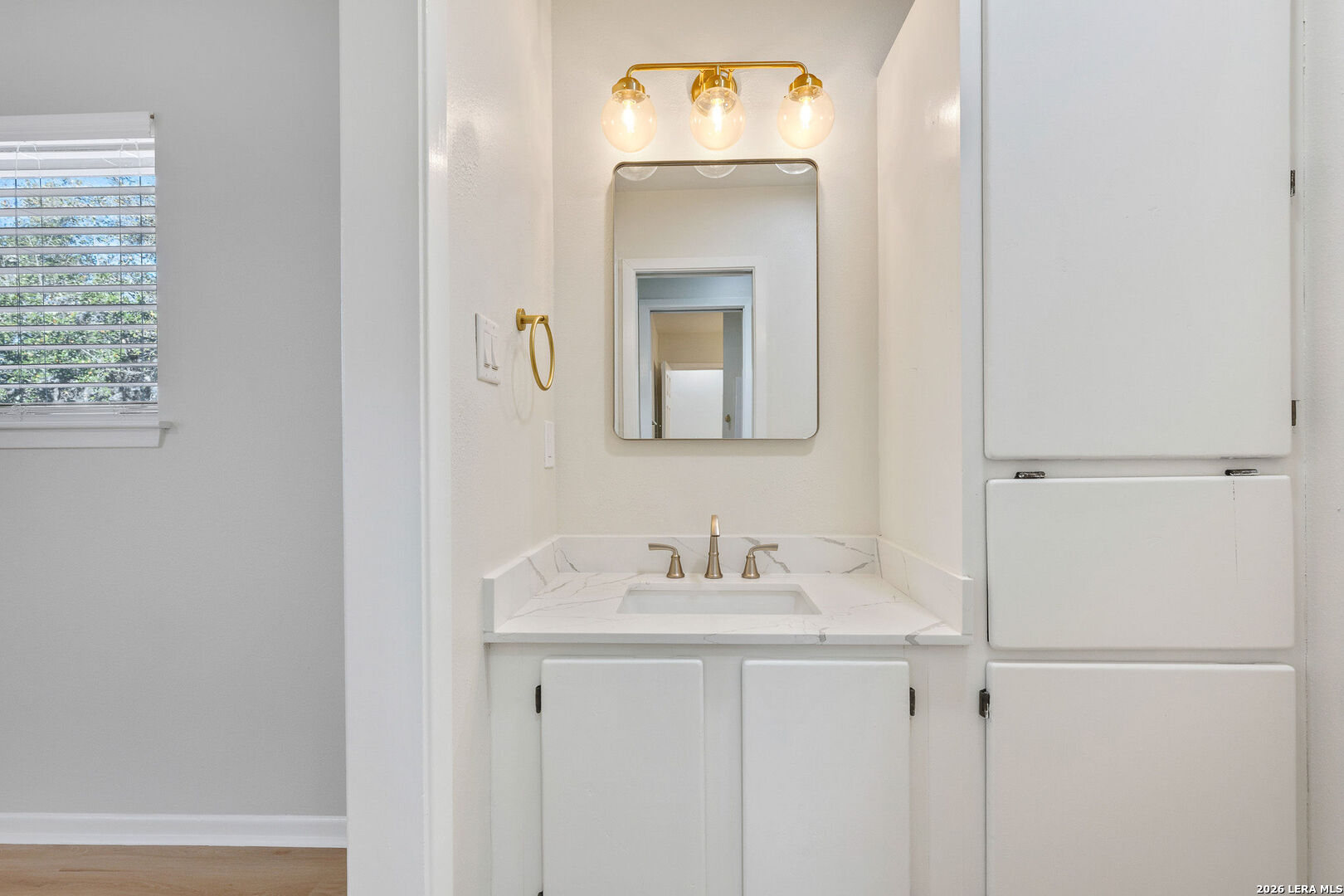 401 Deer Creek Boerne TX 78006