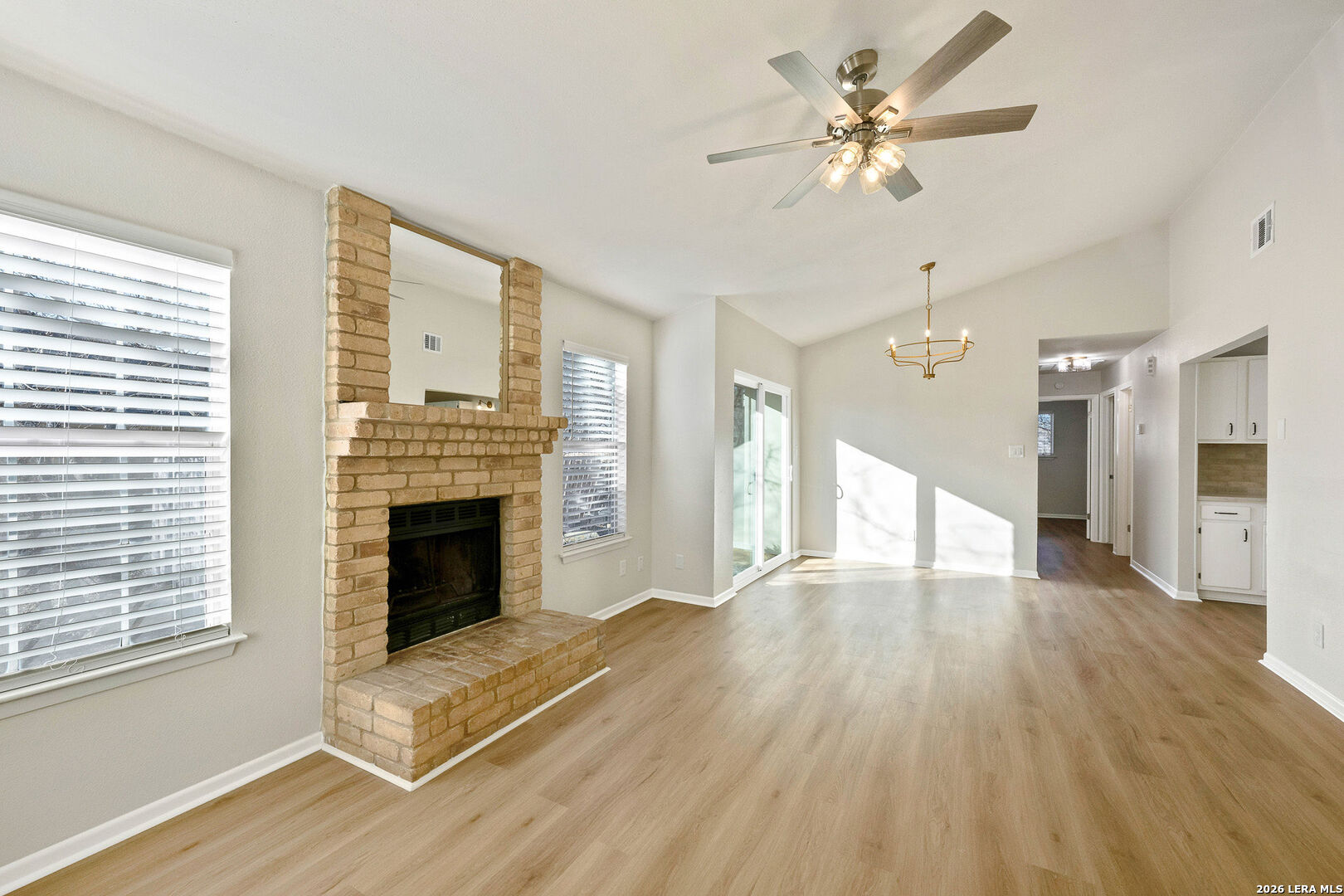 401 Deer Creek Boerne TX 78006