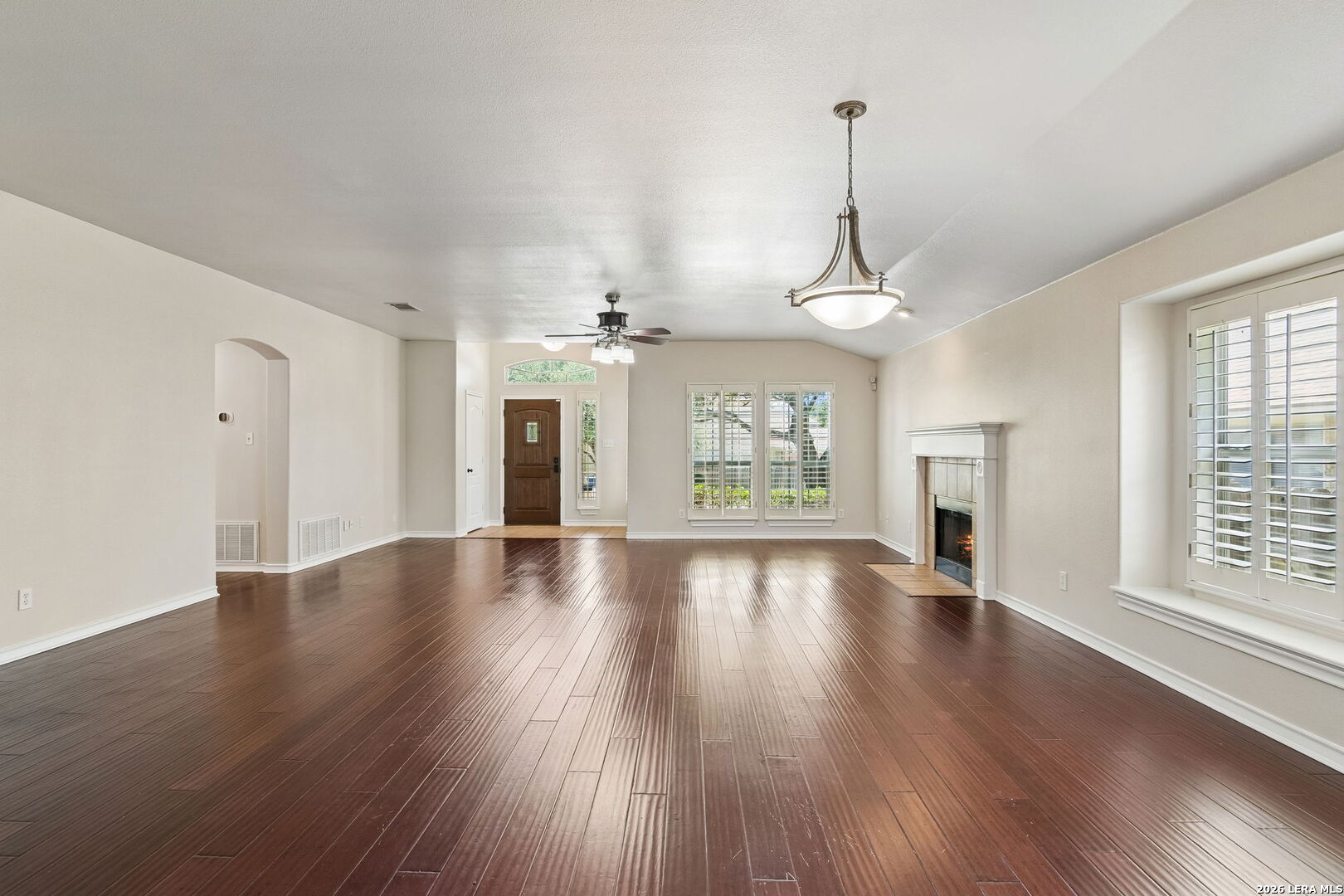 1303 Bluff Forest San Antonio TX 78248
