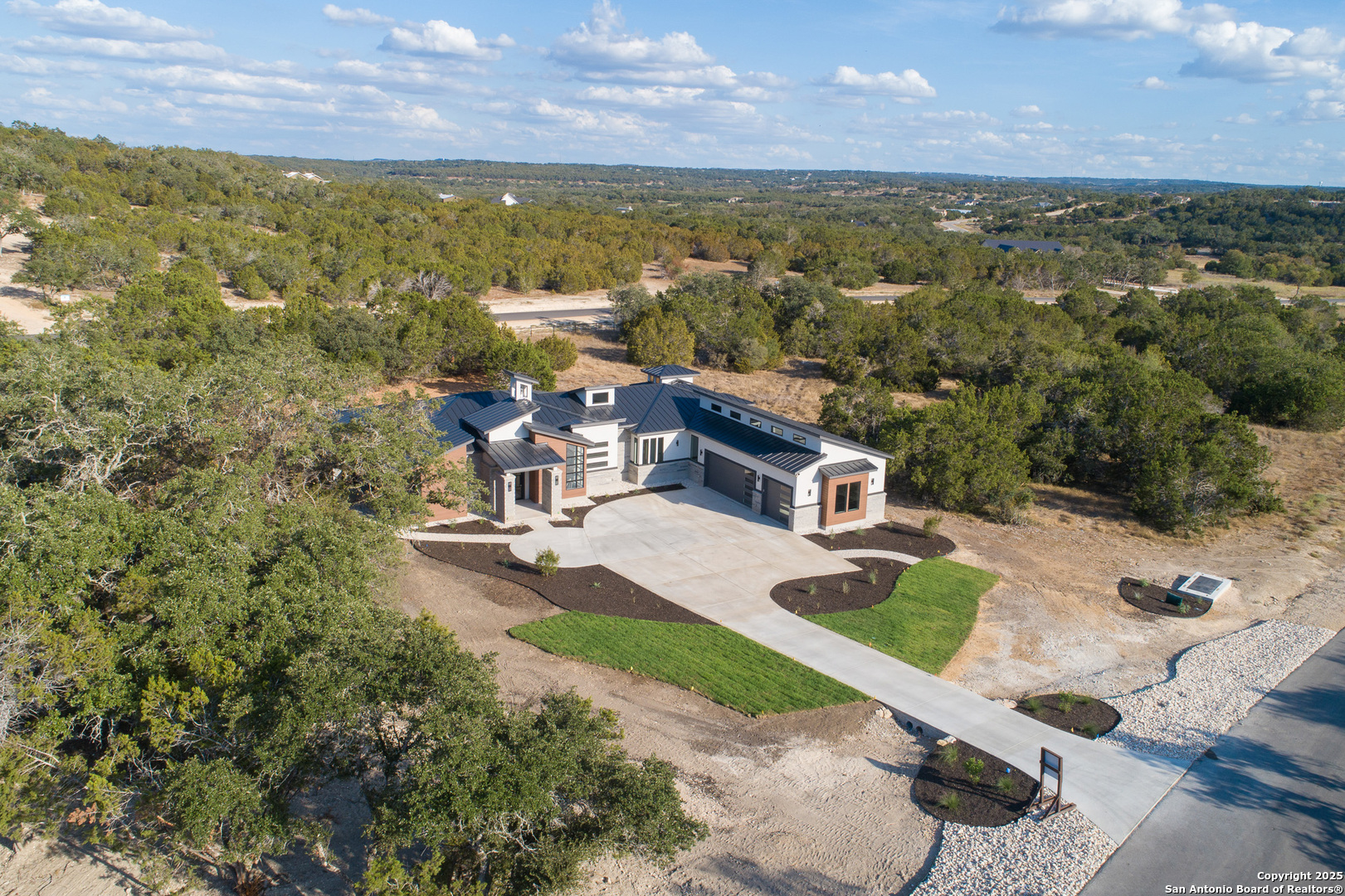 1758 Paradise Parkway Canyon Lake TX 78133