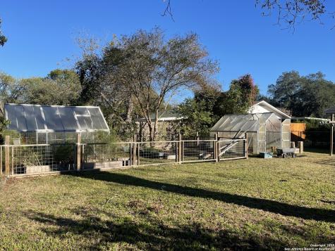 1710 Rosewood Seguin TX 78155