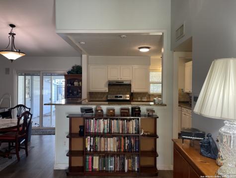 1710 Rosewood Seguin TX 78155