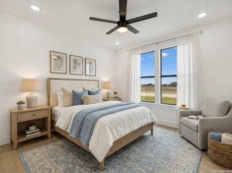 191 Hidden Ranch Floresville TX 78114