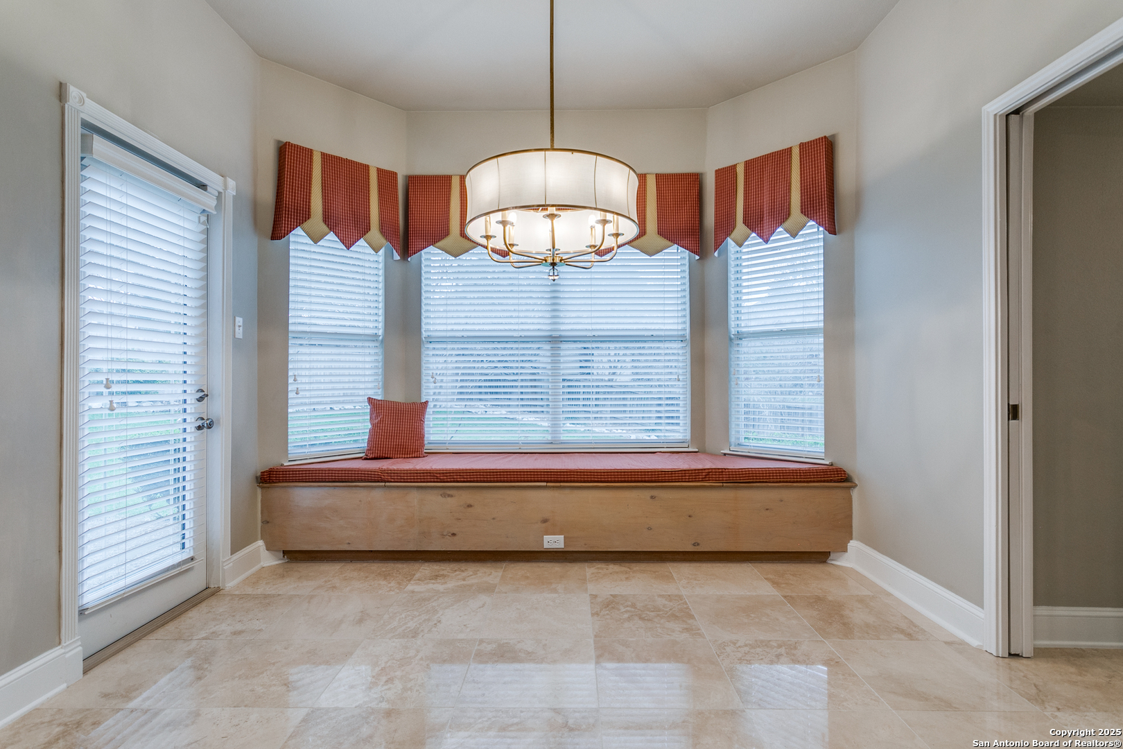 19602 Encino Crown San Antonio TX 78259