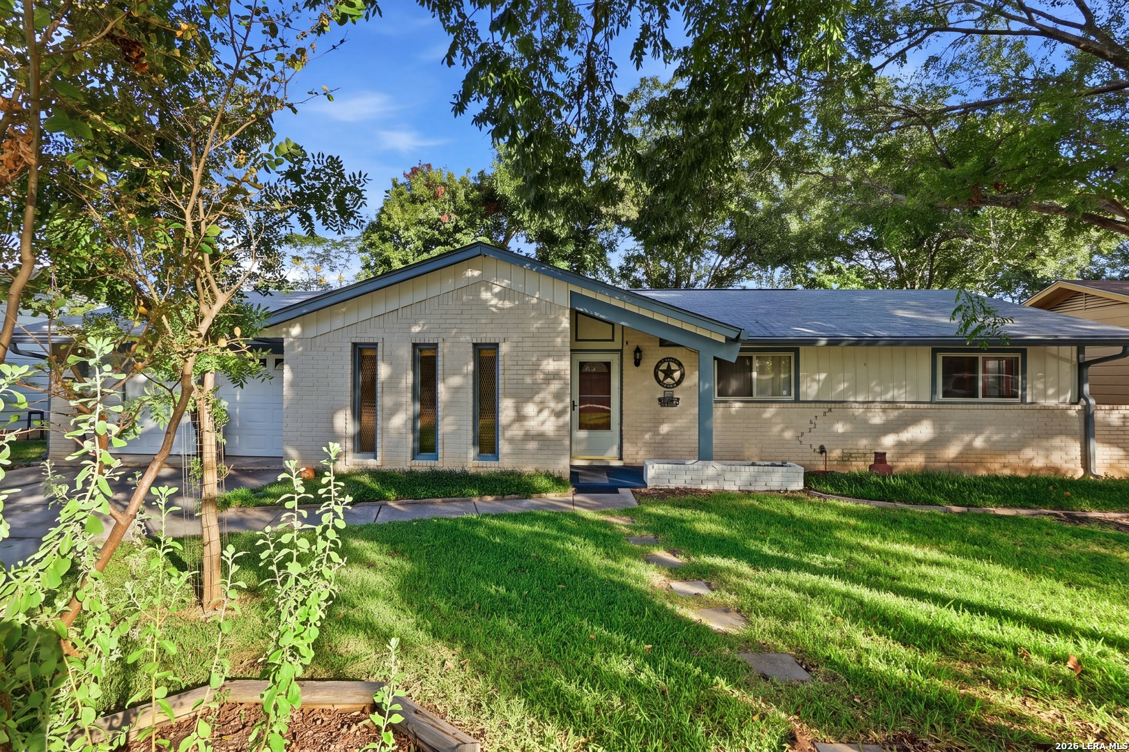 6926 Desilu Drive San Antonio TX 78240