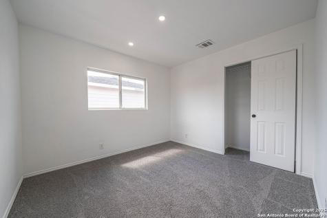 227 Mallow Grove San Antonio TX 78253