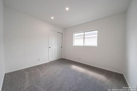 227 Mallow Grove San Antonio TX 78253