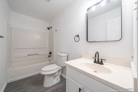 227 Mallow Grove San Antonio TX 78253
