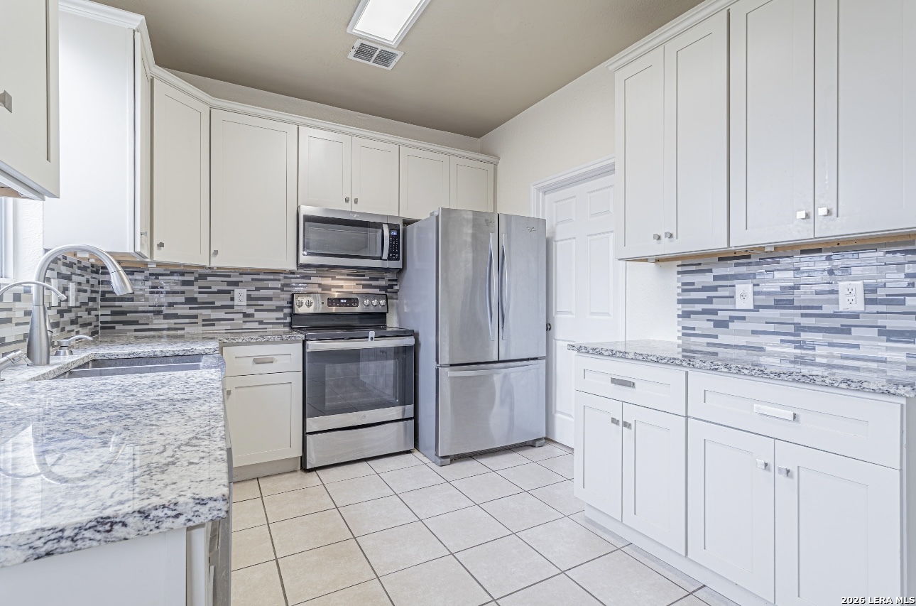 137 Stampede Ranch Selma TX 78154