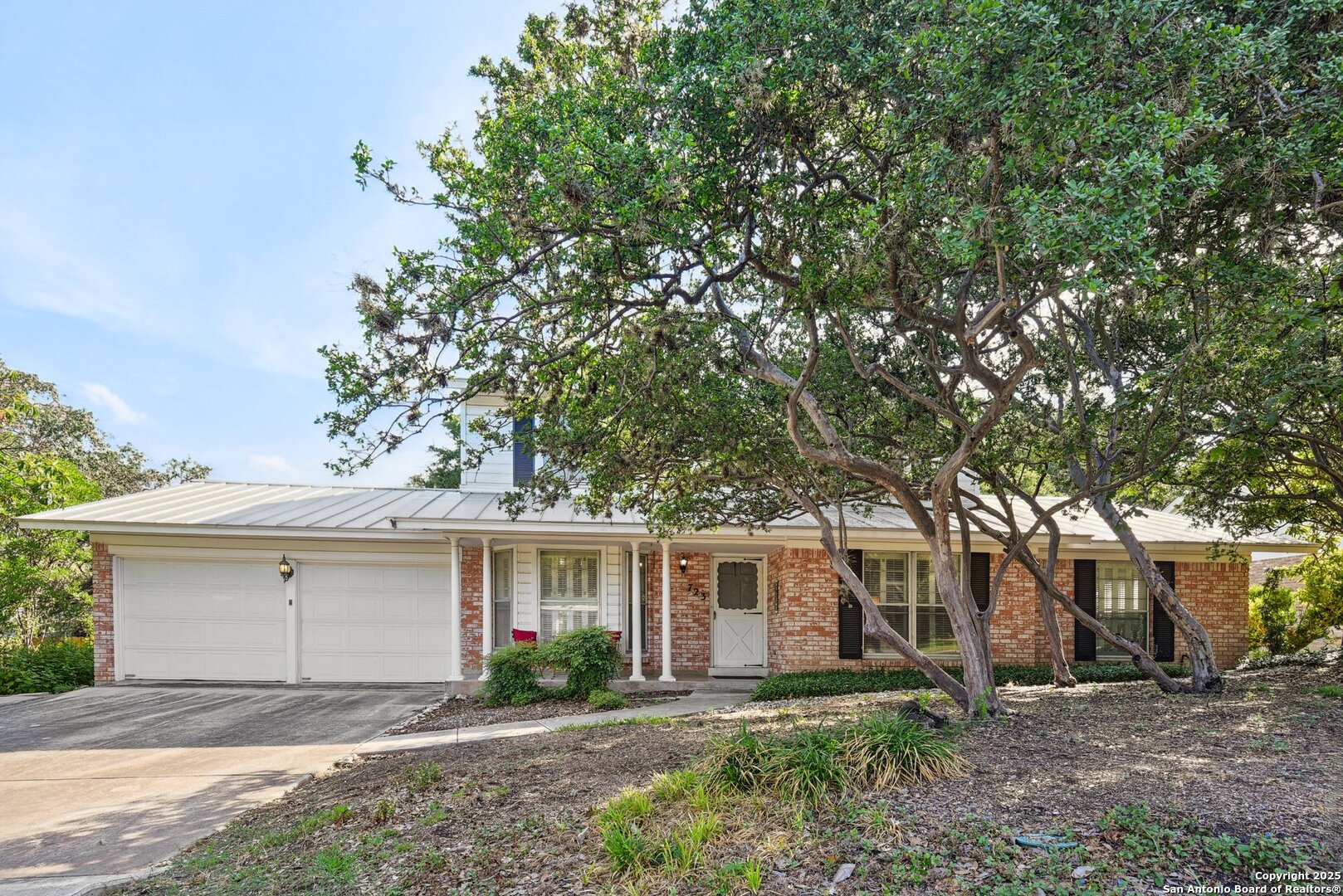 723 Fabulous Drive San Antonio TX 78216