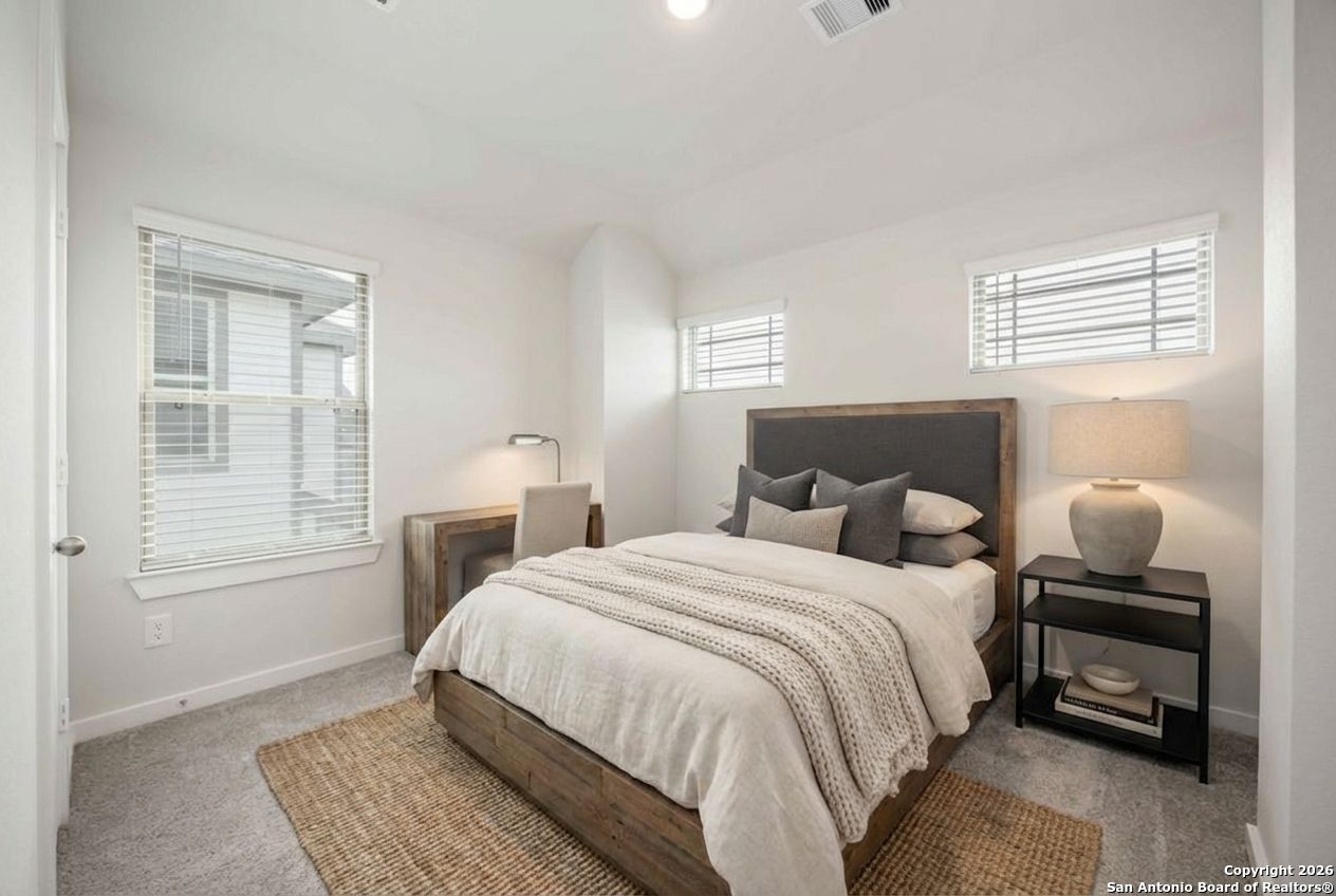 240 Ashley Loop San Antonio TX 78253