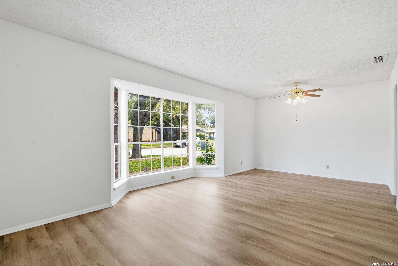 1919 Oakshire Street San Antonio TX 78232