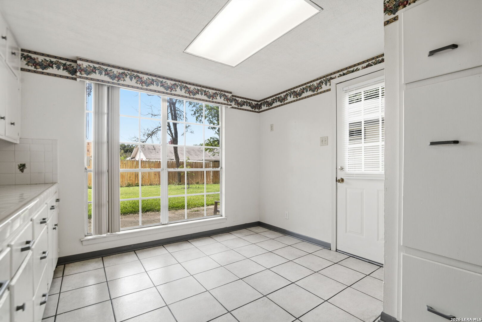 1919 Oakshire Street San Antonio TX 78232