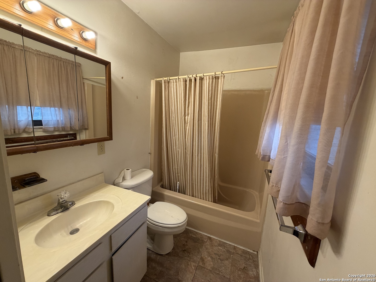 7139 Laurel Valley San Antonio TX 78242
