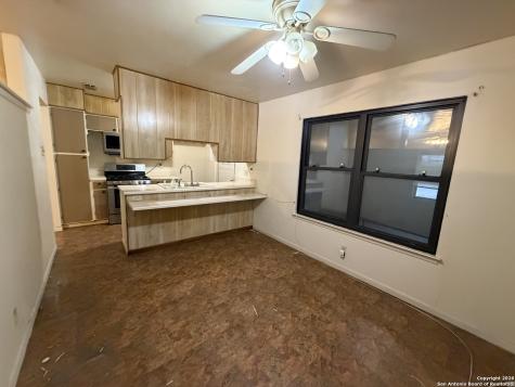 7139 Laurel Valley San Antonio TX 78242