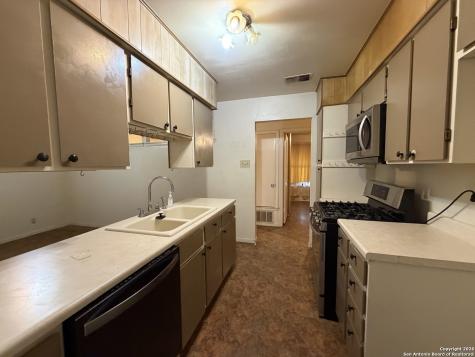 7139 Laurel Valley San Antonio TX 78242