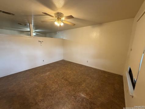 7139 Laurel Valley San Antonio TX 78242