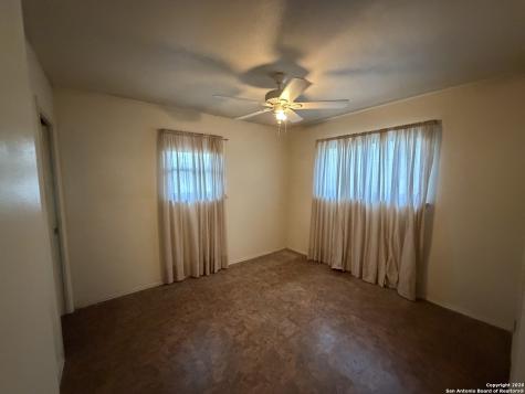 7139 Laurel Valley San Antonio TX 78242