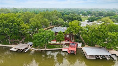 640 Woodlake Mcqueeney TX 78123