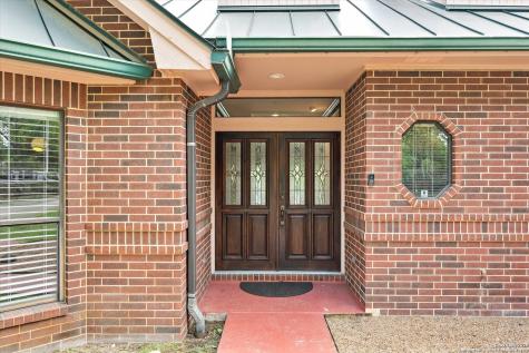 640 Woodlake Mcqueeney TX 78123